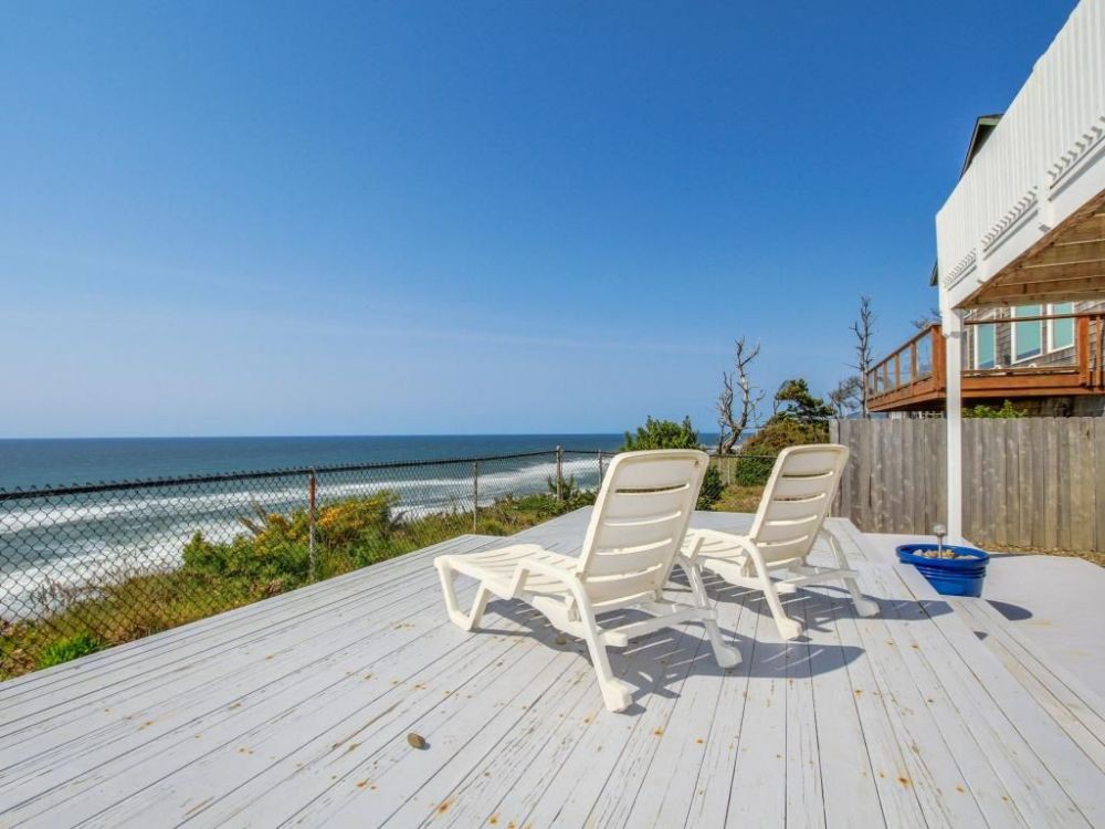 Oceanfront Dreams, Lincoln City NW